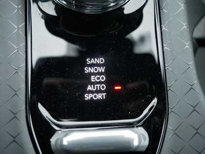 2025 Jeep Wagoneer, $56697. Photo 9