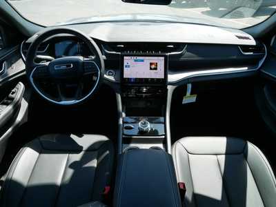 2025 Jeep Grand Cherokee, $42914. Photo 8