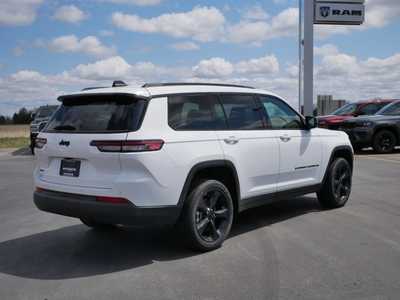 2025 Jeep Grand Cherokee L, $44483. Photo 2