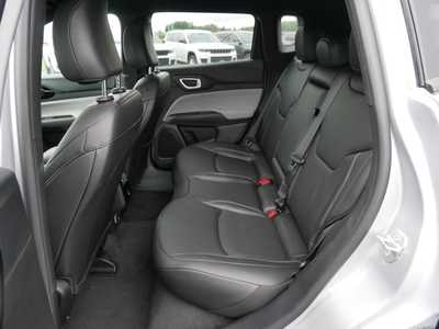 2025 Jeep Compass, $34742. Photo 8