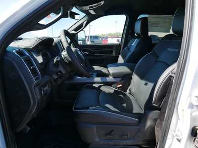 2025 RAM 3500 Crew Cab, $81729. Photo 6
