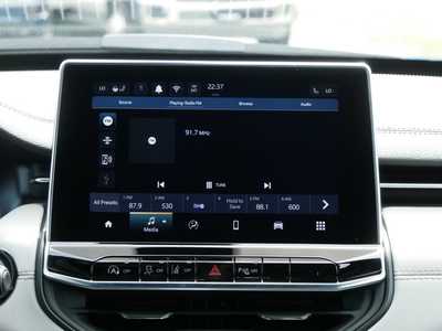 2025 Jeep Compass, $30861. Photo 5