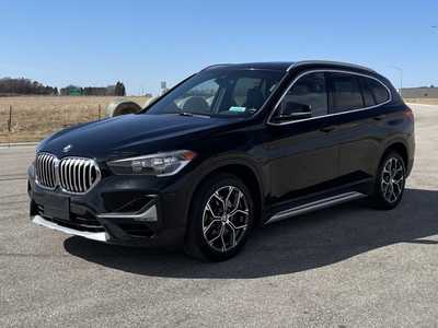 2020 BMW X1, $19500. Photo 2