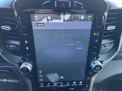 2024 RAM 3500 Crew Cab, $72500. Photo 6