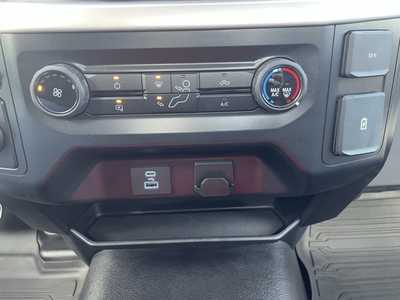 2022 Ford F150 Reg Cab, $35000. Photo 7