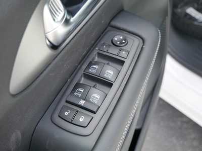 2025 Chrysler Pacifica, $40414. Photo 6