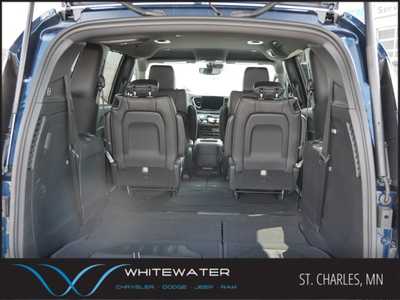 2025 Chrysler Pacifica, $40845. Photo 1
