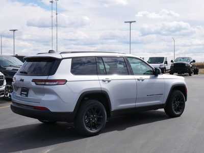 2025 Jeep Grand Cherokee L, $43092. Photo 2