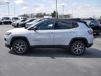 2025 Jeep Compass, $31261. Photo 2