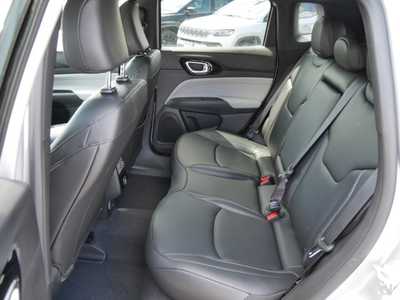 2025 Jeep Compass, $31261. Photo 5