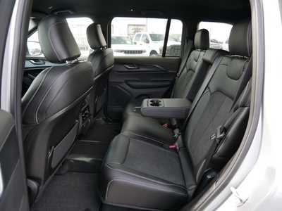 2025 Jeep Grand Cherokee, $41580. Photo 6