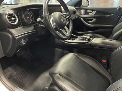 2019 Mercedes-Benz E-Class, $23500. Photo 3