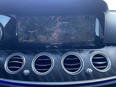 2019 Mercedes-Benz E-Class, $23500. Photo 6