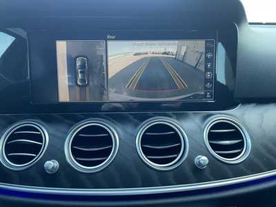 2019 Mercedes-Benz E-Class, $23500. Photo 7