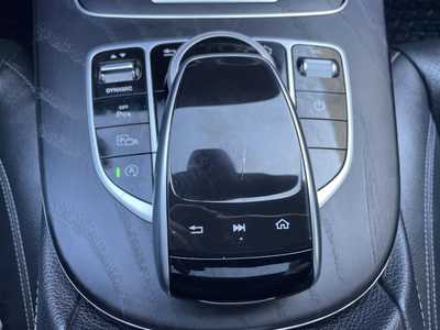 2019 Mercedes-Benz E-Class, $23500. Photo 9
