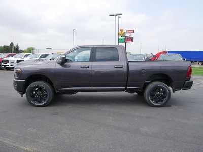 2025 RAM 2500 Crew Cab, $64301. Photo 3