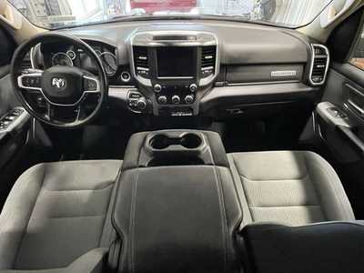 2019 RAM 1500 Crew Cab, $18500. Photo 4