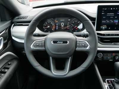 2025 Jeep Compass, $31693. Photo 10
