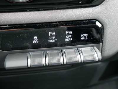 2025 RAM 1500 Crew Cab, $41184. Photo 12