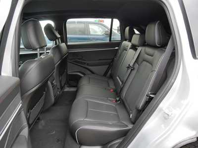 2025 Jeep Wagoneer, $51346. Photo 8