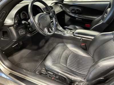 2002 Chevrolet Corvette, $18000. Photo 3