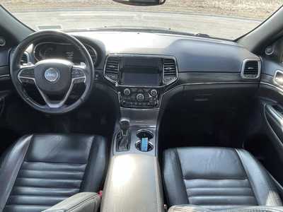2020 Jeep Grand Cherokee, $23500. Photo 4