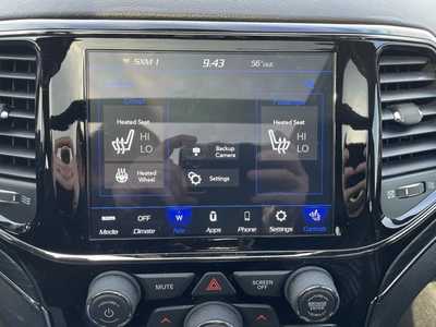 2020 Jeep Grand Cherokee, $23500. Photo 7
