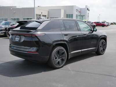 2025 Jeep Wagoneer, $49286. Photo 2