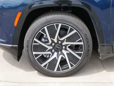 2025 Jeep Wagoneer, $45147. Photo 4