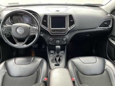 2020 Jeep Cherokee, $19500. Photo 4