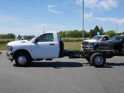 2025 RAM 3500, $53464. Photo 3