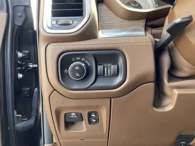 2022 RAM 1500 Crew Cab, $46000. Photo 9