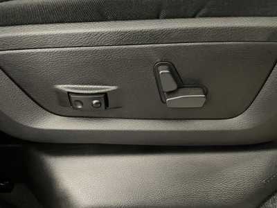 2024 RAM 3500 Crew Cab, $78500. Photo 11