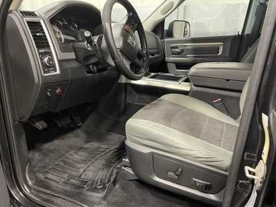 2015 RAM 2500 Crew Cab, $25500. Photo 3