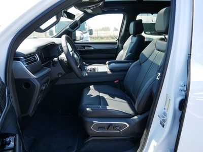 2025 Jeep Wagoneer, $77234. Photo 5