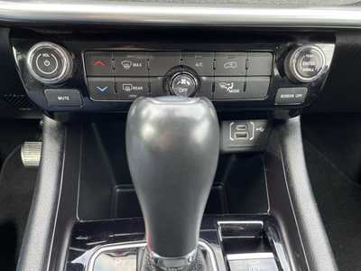 2022 Jeep Compass, $21000. Photo 8