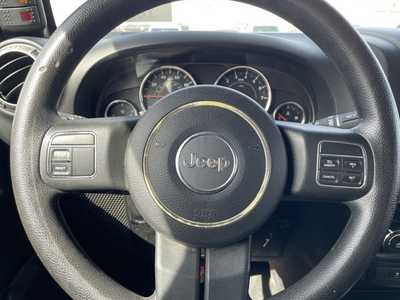 2015 Jeep Wrangler, $17500. Photo 8