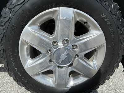 2015 Chevrolet 2500 Ext Cab, $25000. Photo 11
