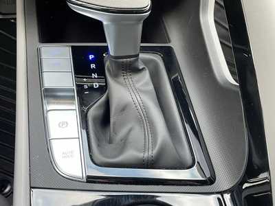 2024 Hyundai Elantra, $23500. Photo 10