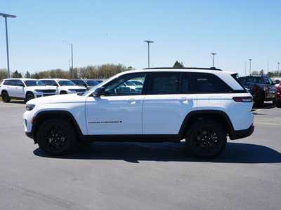2025 Jeep Grand Cherokee, $41030. Photo 3