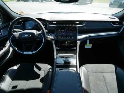 2025 Jeep Grand Cherokee, $41030. Photo 8