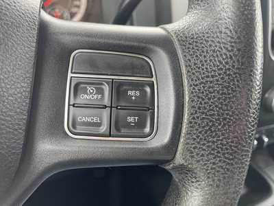 2016 RAM 2500 Crew Cab, $31000. Photo 11