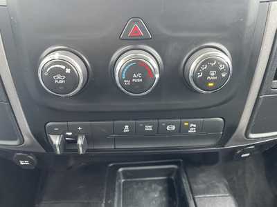 2016 RAM 2500 Crew Cab, $31000. Photo 7