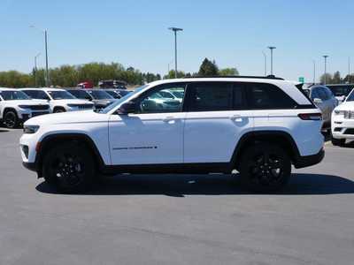 2025 Jeep Grand Cherokee, $43287. Photo 3