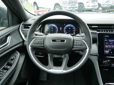 2025 Jeep Grand Cherokee, $42795. Photo 10