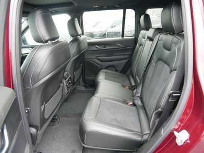 2025 Jeep Grand Cherokee, $42795. Photo 7
