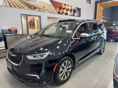 2025 Chrysler Pacifica, $48474. Photo 2