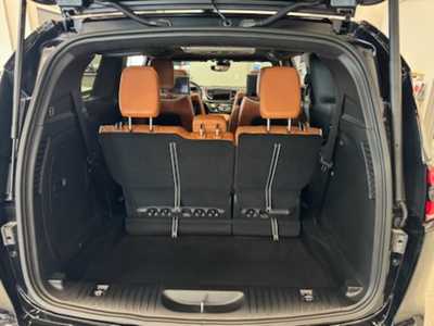 2025 Chrysler Pacifica, $48474. Photo 8