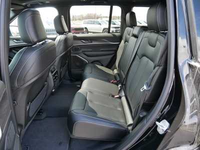 2025 Jeep Grand Cherokee, $49501. Photo 5