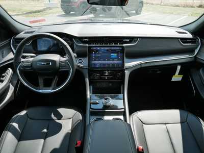 2025 Jeep Grand Cherokee, $49501. Photo 6